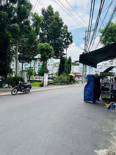 Bán CHDV Dương Quảng Hàm,F.An Nhơn, dt135m2,5 lầu, thu nhập 60tr/th