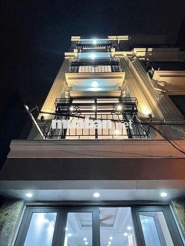 SIÊU PHẨM - THẠCH BÀN - 5 TẦNG - NỘI THẤT XỊN XÒ  - Ô TÔ 10M SIÊU PHẨM - THẠCH BÀN - 5 TẦNG - NỘI THẤT XỊN XÒ  - Ô TÔ 10M