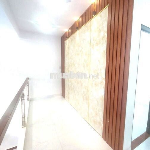 Cần bán căn nhà mới đẹp tại Đông Thạnh Hóc Môn , ngay chợ và tiện ích