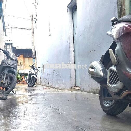Cần bán căn nhà mới đẹp tại Đông Thạnh Hóc Môn , ngay chợ và tiện ích