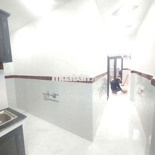 Cần bán căn nhà mới đẹp tại Đông Thạnh Hóc Môn , ngay chợ và tiện ích
