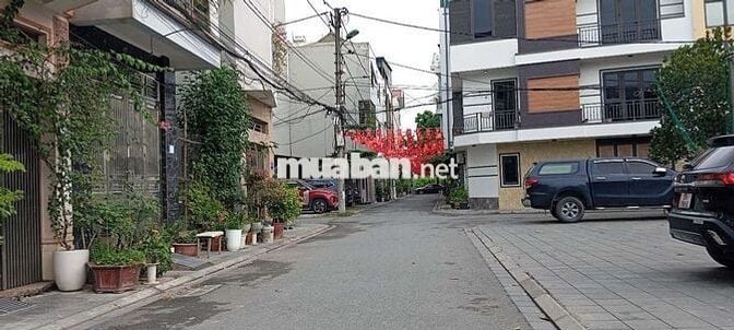 bán nhà Z153 khu vực VIP nhất nhì đông anh