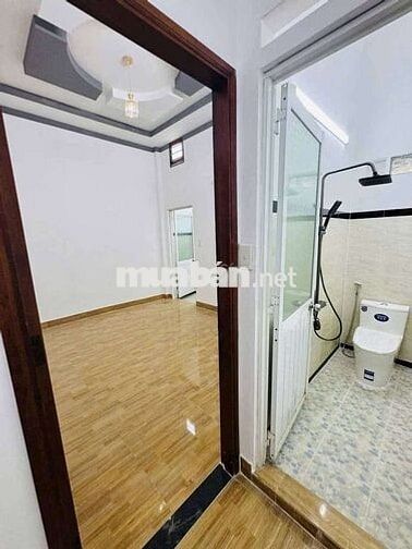 Nhà Sổ Hồng Riêng gần chợ Bà Điểm