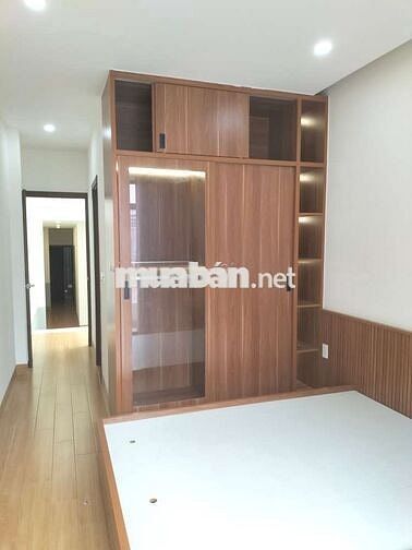 Bán Nhà 2 Tầng 84 m2 Hẻm 5m Thông Trần Xuân Soạn Hơn 6 Tỷ TL