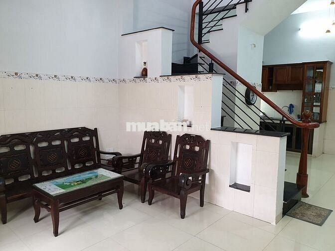 Nhà 88m2, 3PN+2máy lạnh, đường Ng.T.Kiểu, cách trường học L.V.Thọ 200m
