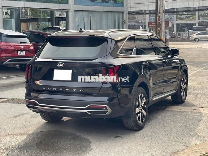 Kia Sorento 2021 Luxury 2.2 AT - 50,000 km.