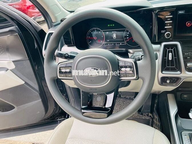 Kia Sorento 2021 Luxury 2.2 AT - 50,000 km.