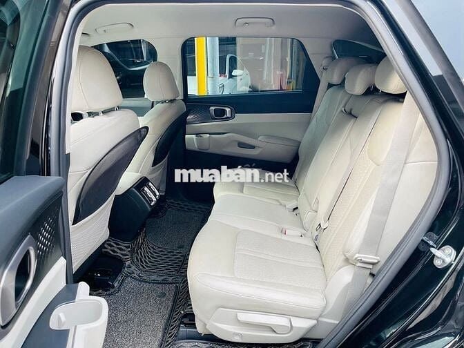 Kia Sorento 2021 Luxury 2.2 AT - 50,000 km.