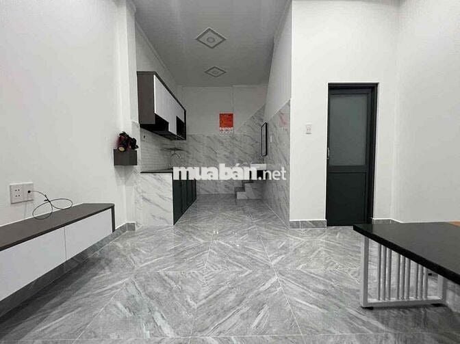 CHO THUÊ NHÀ LIỀN KỀ 2PN CÓ NỘI THẤT MỚI 100% GẦN CHỢ PHÚ HOÀ