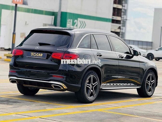 Mercedes Benz GLC300 V1 2022 - 39000 km