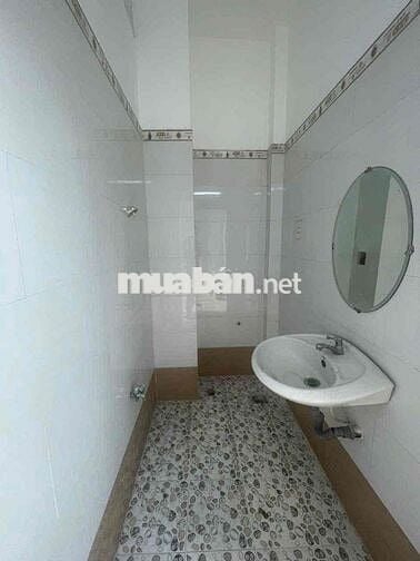 💎 💎 💎 NHÀ GẦN CHỢ GV 3 LẦU SÂN THƯỢNG 3,5❌13M CÓ 4PN 3WC HẺM XE HƠI