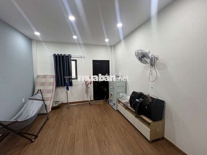 Dương Cát Lợi ,50.1m2, 2Tầng, Ngang 4x19m, Giá 3.85 tỷ TL