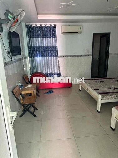 cho thuê nhà nguyên căn đường số 1 cho làm CHdV