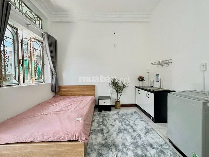 Cho thuê căn hộ studio ban công - gần chợ bà chiểu và trường đại học
