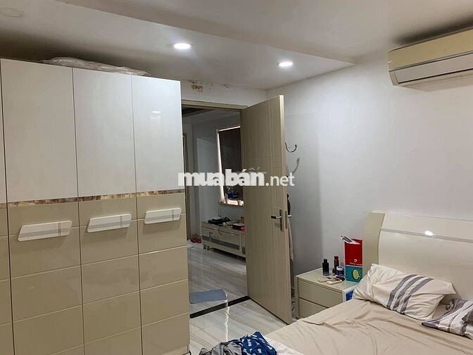 Nhà hẻm 3m Điện Biên Phủ. P.22. Bình Thạnh 3.2x12.5m;2PN 2WC;14tr (TL)