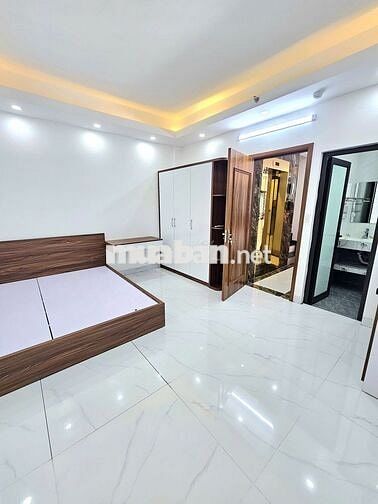 Bán tòa CHDV ở Cầu Diễn, Hồ Tùng Mậu – Ngõ ô tô tránh