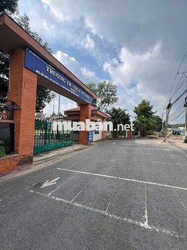 Bán đất nền mặt tiền đường ĐH509, 1000m2 (10x100) 100m2 TC, giá 800tr