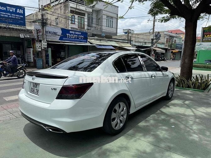Honda Accord 2007 3.5 AT - 120000 km