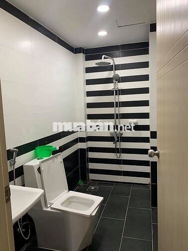 Nhà hẻm 3m Điện Biên Phủ. P.22. Bình Thạnh 3.2x12.5m;2PN 2WC;14tr (TL)