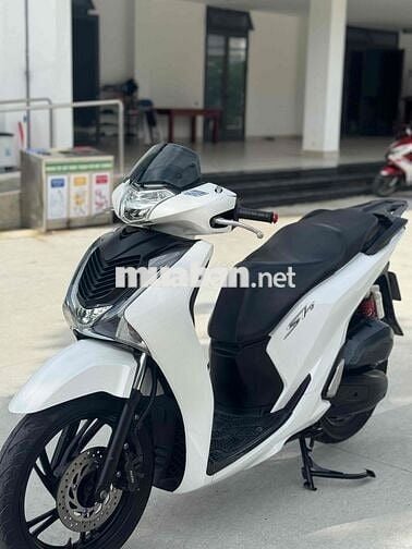 SH 125 thắng CBS còn 2 khoá xe Zin chất chính chủ