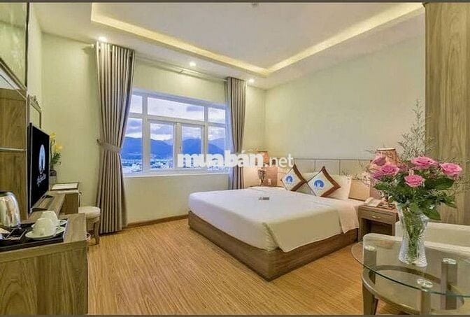 Cho thuê phòng khách sạn 4 sao sát biển giá cực rẻ tại Nha Trang