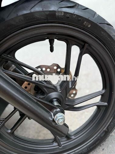 Vario 125 2024 6km B65 GÓP CẦN CCCD ĐỦ 18t TRẢ 0₫