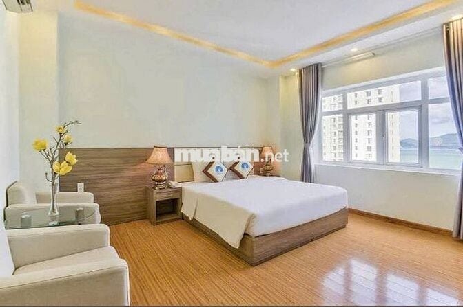 Cho thuê phòng khách sạn 4 sao sát biển giá cực rẻ tại Nha Trang