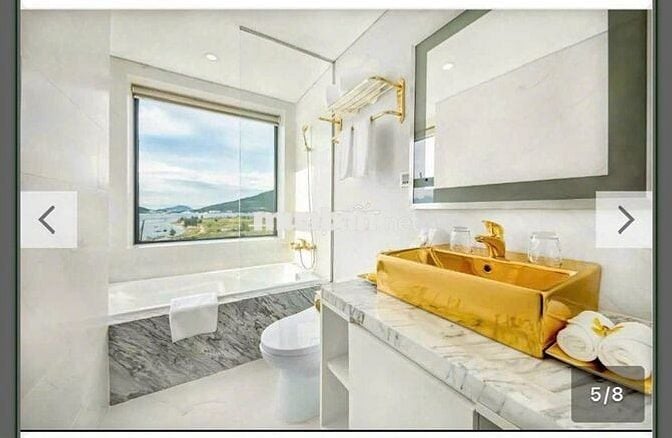 Bán gấp căn hộ cao cấp 5*, 2 phòng ngủ, dòng tiền 16 - 20tr/th