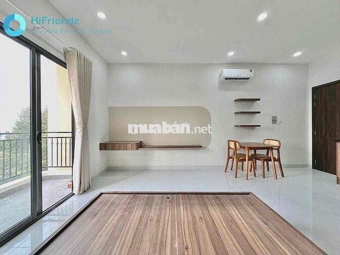 Căn Hộ Ban Công Thang Máy Gần ĐH Văn Lang, Công Nghiệp, Luật