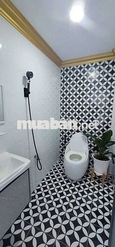 BÁN GẤP CĂN NHÀ GẦN CHỢ BÌNH CHÁNH.