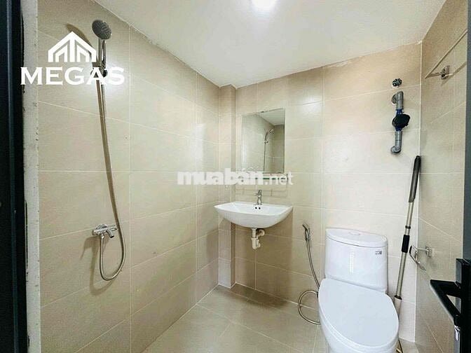 CHDV RỘNG RÃI, GÁC CAO - BAN CÔNG SIÊU THOÁNG