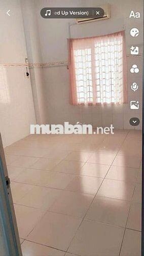 Phòng máy lạnh,toliet riêng ngay trung tâm