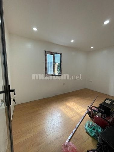 Bán nhà TT Phạm Ngọc Thạch, DTSD 65m2, 2 ngủ, đẹp ở ngay.