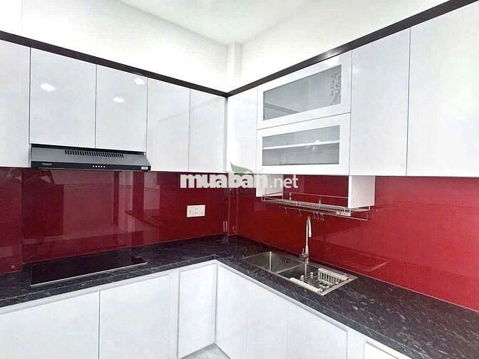 CHO THUÊ NHÀ MỚI XÂY 4 PHÒNG NGỦ HAI MẶT TIỀN PHÍA BẮC NHA TRANG