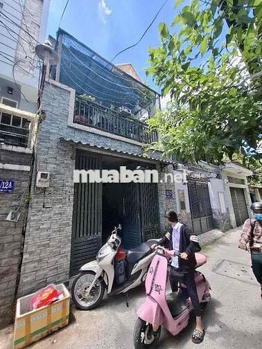BÁN NHÀ PVC QUẬN 6 - 68m2 - xát Võ Văn Kiệt, Hậu Giang - Nhỉnh 6tỷ