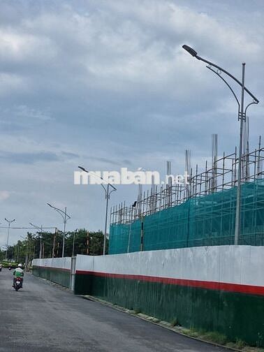 Nền hẻm hông cái răng giá rẻ (Nam Long 2)