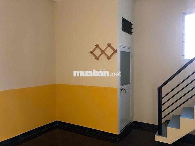 Nhà nguyên căn 2 phòng ngủ gần chợ, Emart Gò Vấp