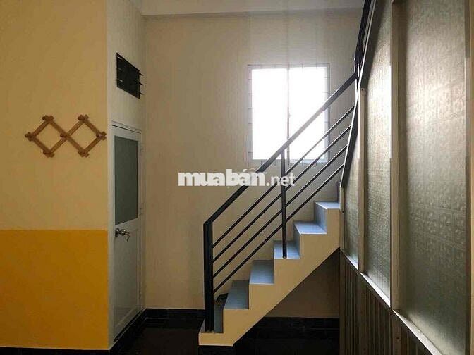 Nhà nguyên căn 2 phòng ngủ gần chợ, Emart Gò Vấp