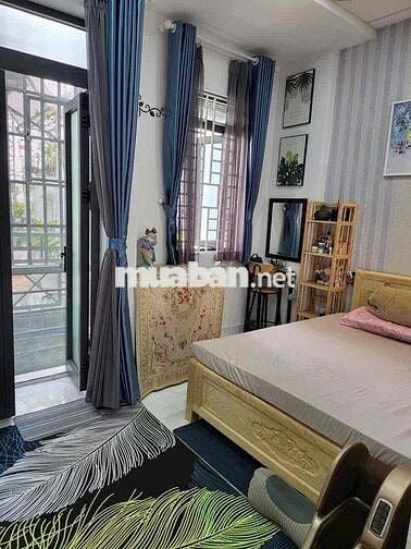 Diện tích 4,05x5,5m, 1 trệt 1 lầu, 2PN – phù hợp gia đình trẻ