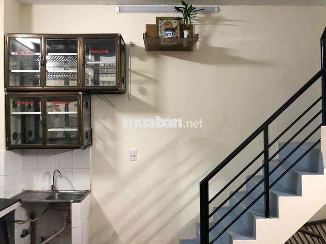 Nhà nguyên căn 2 phòng ngủ gần chợ, Emart Gò Vấp
