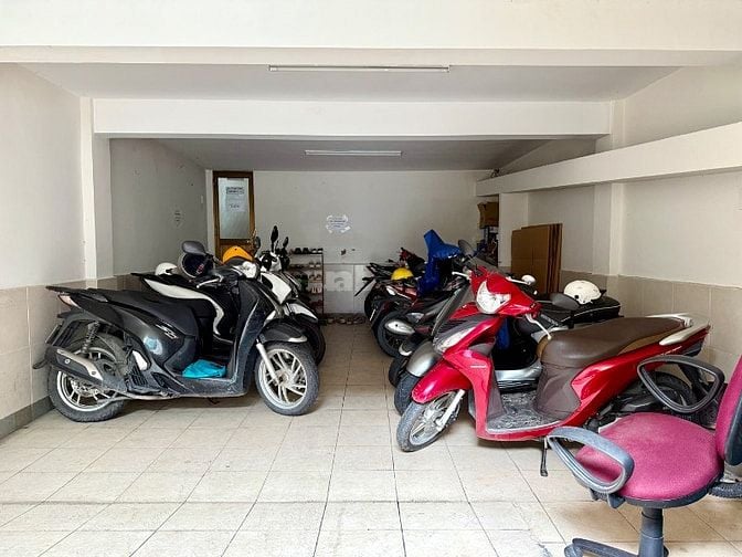 Nhà 5 tầng có hầm mặt tiền Sông Đà khu Sân Bay 5x19 chỉ 20tỷ