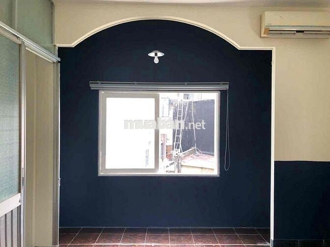 Nhà nguyên căn 2 phòng ngủ gần chợ, Emart Gò Vấp