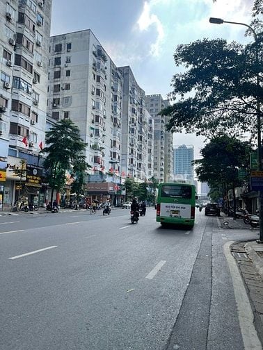 Bán nhà TT Phạm Ngọc Thạch, DTSD 65m2, 2 ngủ, đẹp ở ngay.