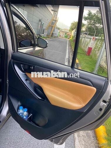 Toyota Innova 2018 2.0E - 200000 km