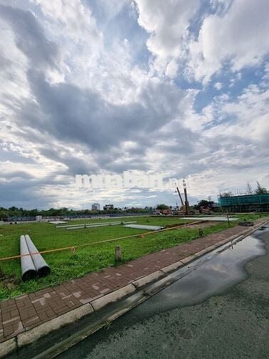 Nền hẻm hông cái răng giá rẻ (Nam Long 2)