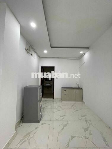Nhượng lại CHDV mặt tiền đường P8