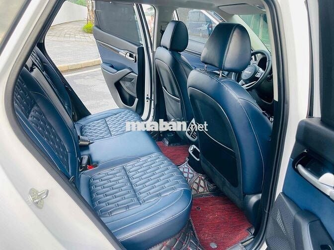 Kia Seltos 1.4Tubor Pre Xline,màu Trắng.