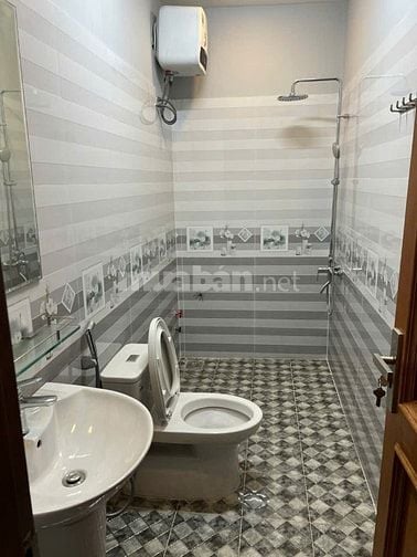 ✅Nhà 5x20 có thang máy Khu tên lửa, Bình Tân 