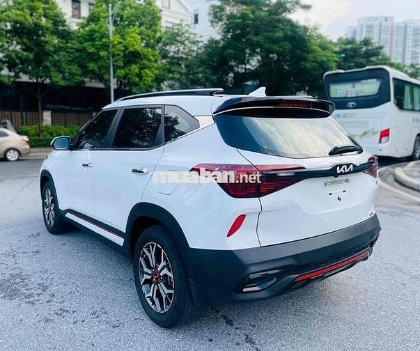 Kia Seltos 1.4Tubor Pre Xline,màu Trắng.