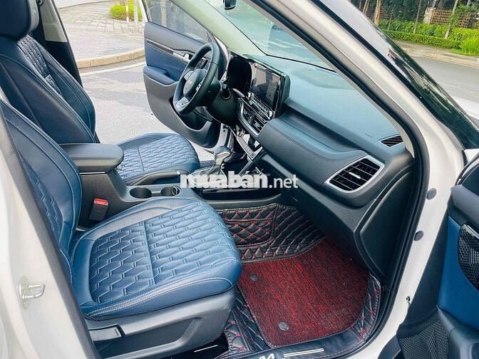 Kia Seltos 1.4Tubor Pre Xline,màu Trắng.